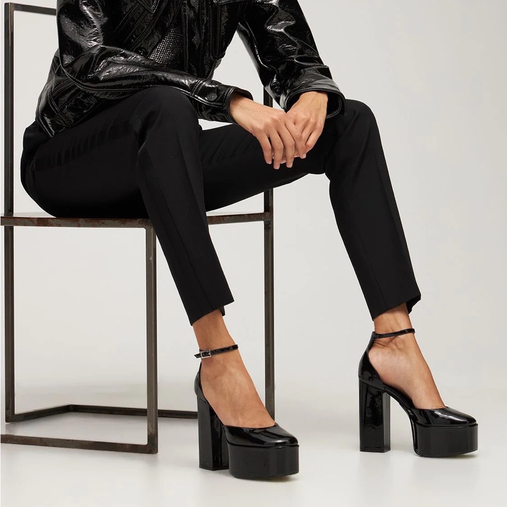 ❤️SOLD❤️Paris Texas Dalilah block heel platform pumps, US9, black